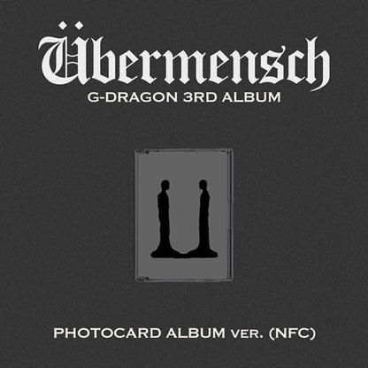 [Site Benefit] G-Dragon Übermensch (Photocard Album Ver. (NFC))